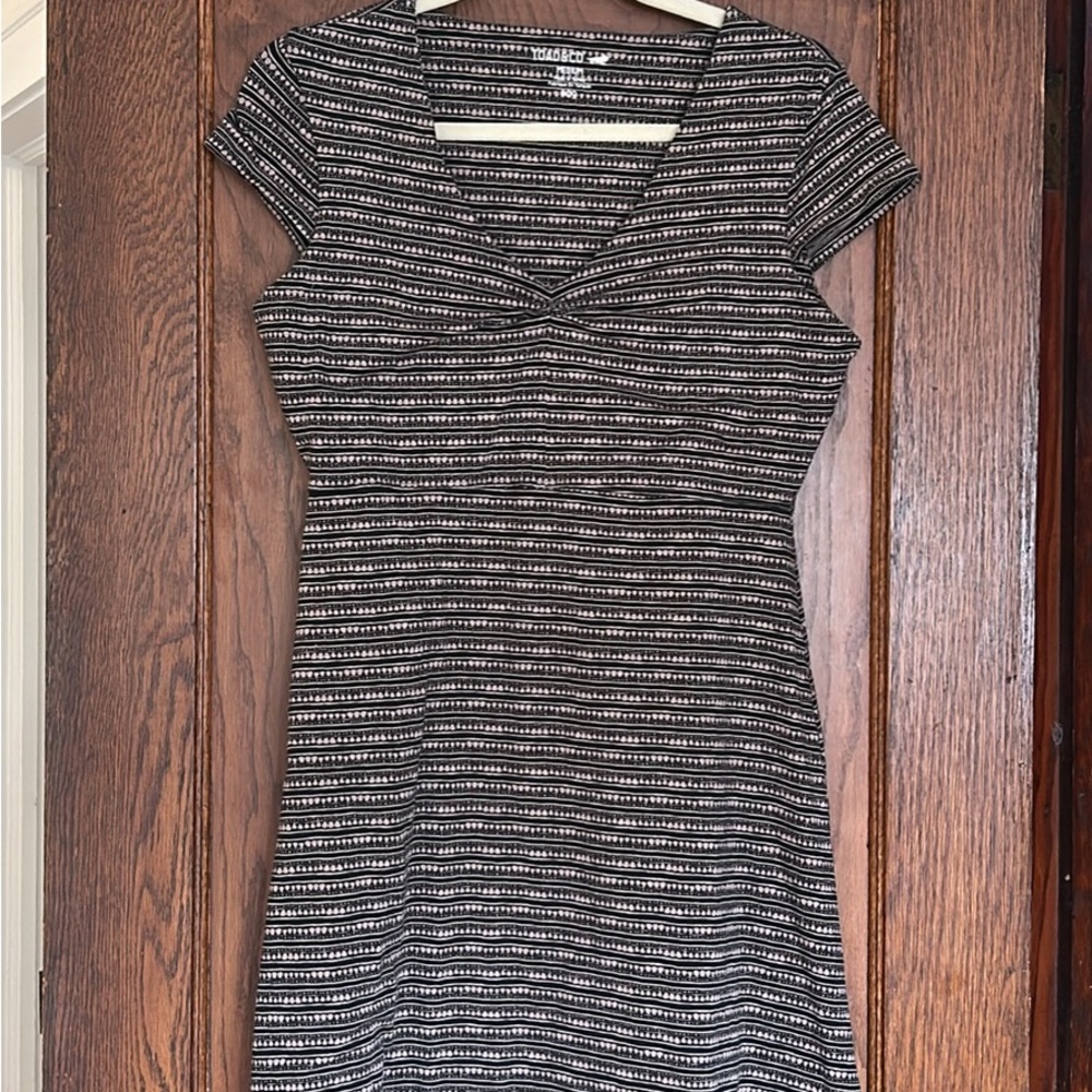 Toad&Co Black and Cream Patterned Garment